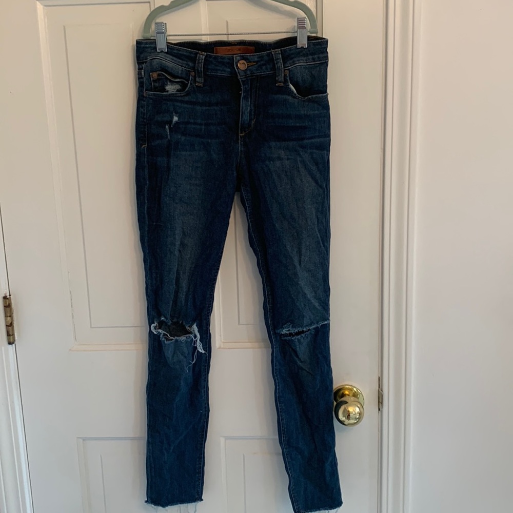 Joe’s medium wash ripped skinny jeans